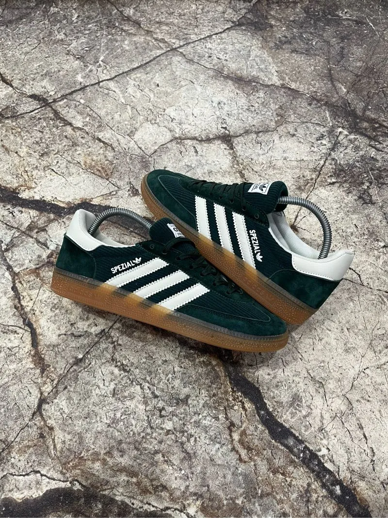 Adidas Casual Sneakers Pria green photo 1