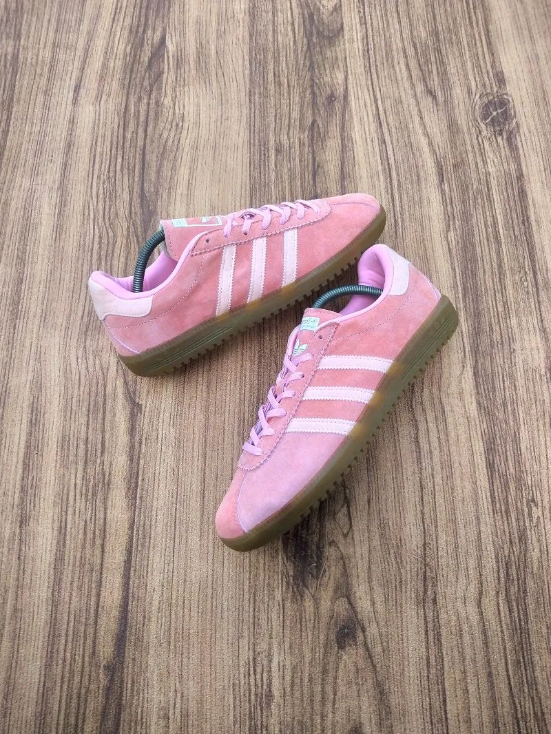 Adidas Casual Sneakers Wanita pink photo 1