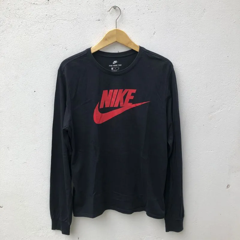 Nike Streetwear Skater T-shirt Pria black photo 1