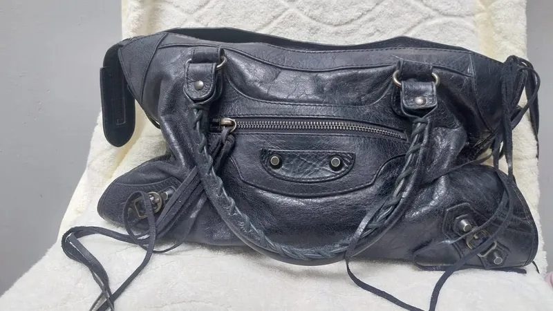 Balenciaga Vintage Bags purse Wanita black Preloved
