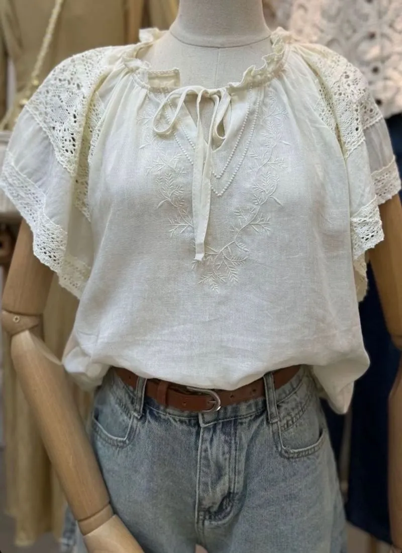 Vintage Minimalist Blouse Wanita cream photo 1
