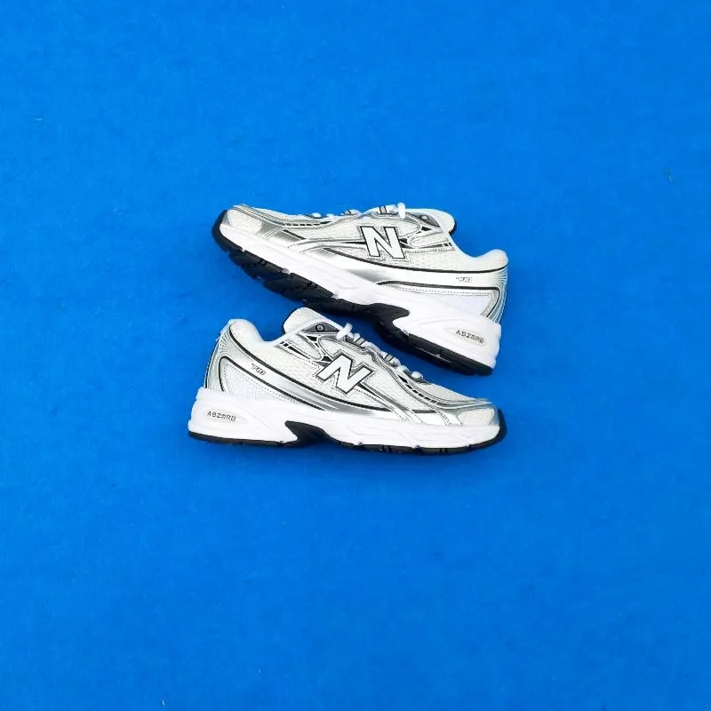 New Balance Streetwear Sportswear Casual shoe Pria silver white photo 1