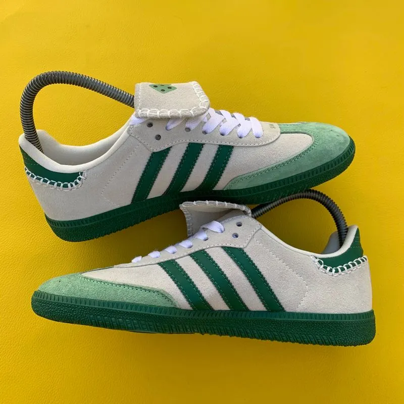 Adidas Casual Sneakers Pria tan gray photo 1