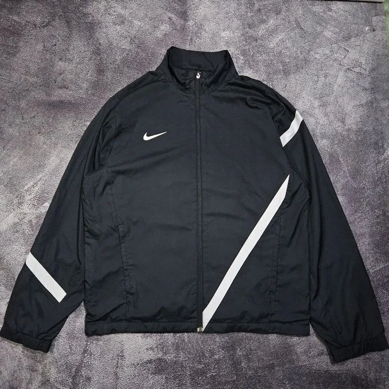 Nike Sportswear Casual Windbreaker Pria black photo 1