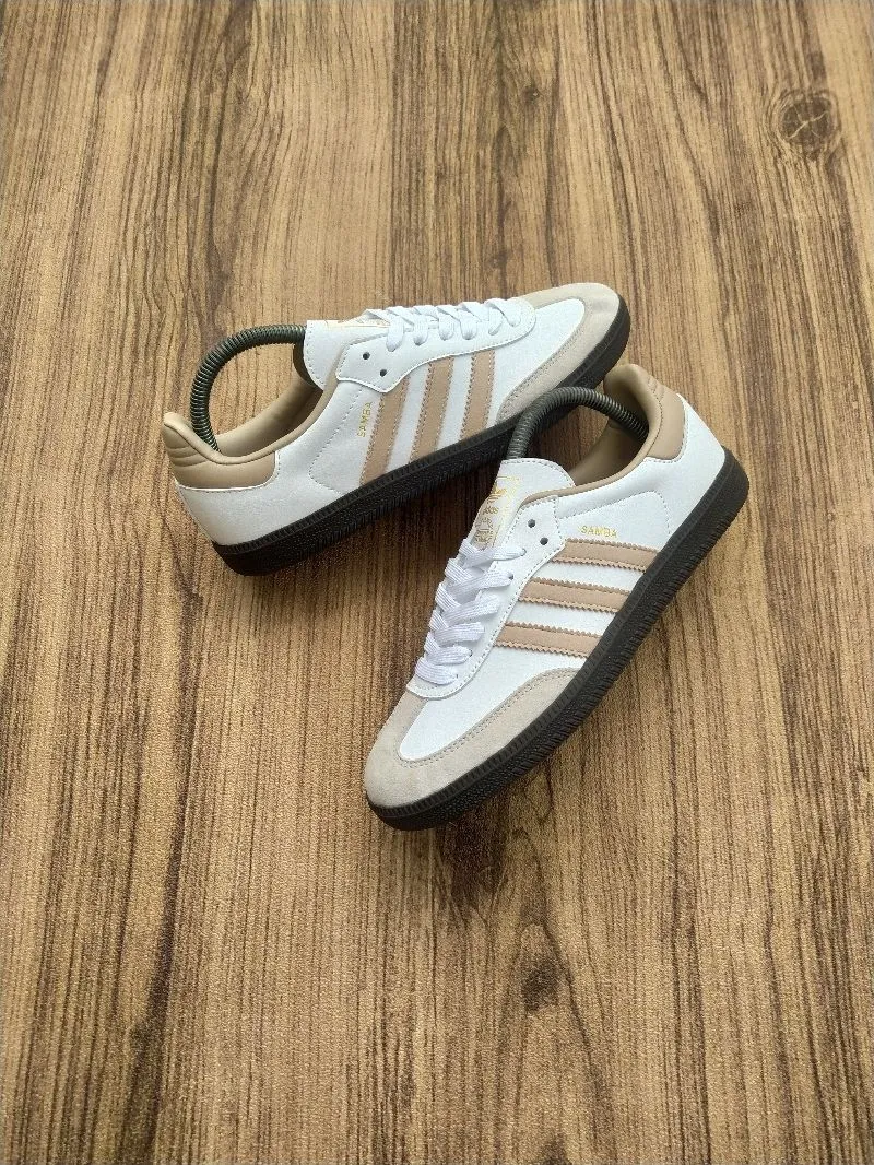 Adidas Casual Sneakers Wanita white tan photo 1