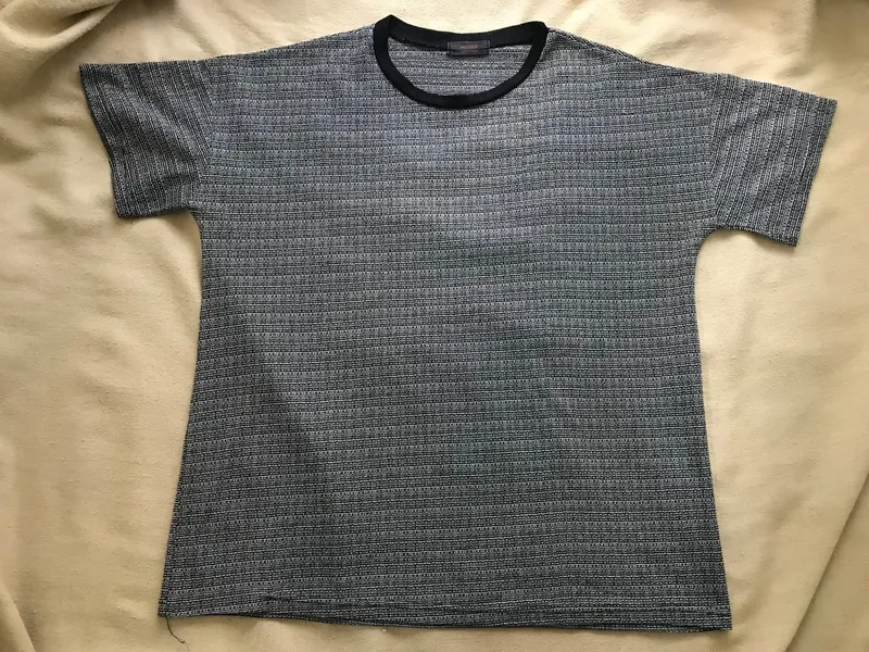 Casual T-shirt Wanita black gray photo 1