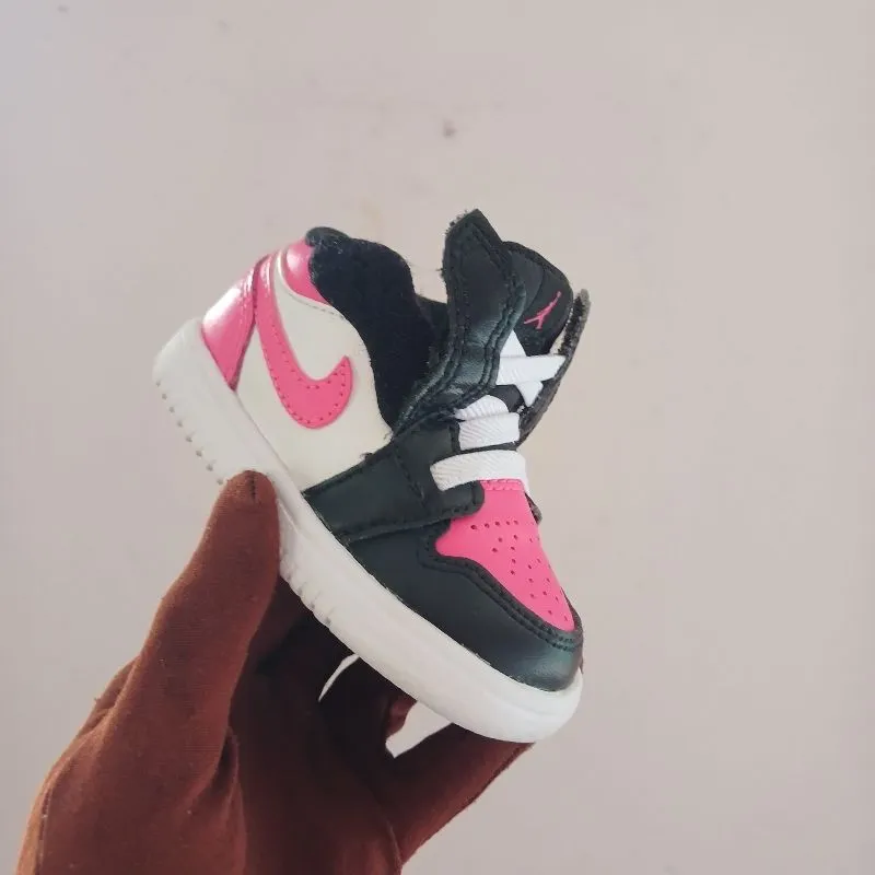 Nike Casual Sneakers Kids pink black photo 1