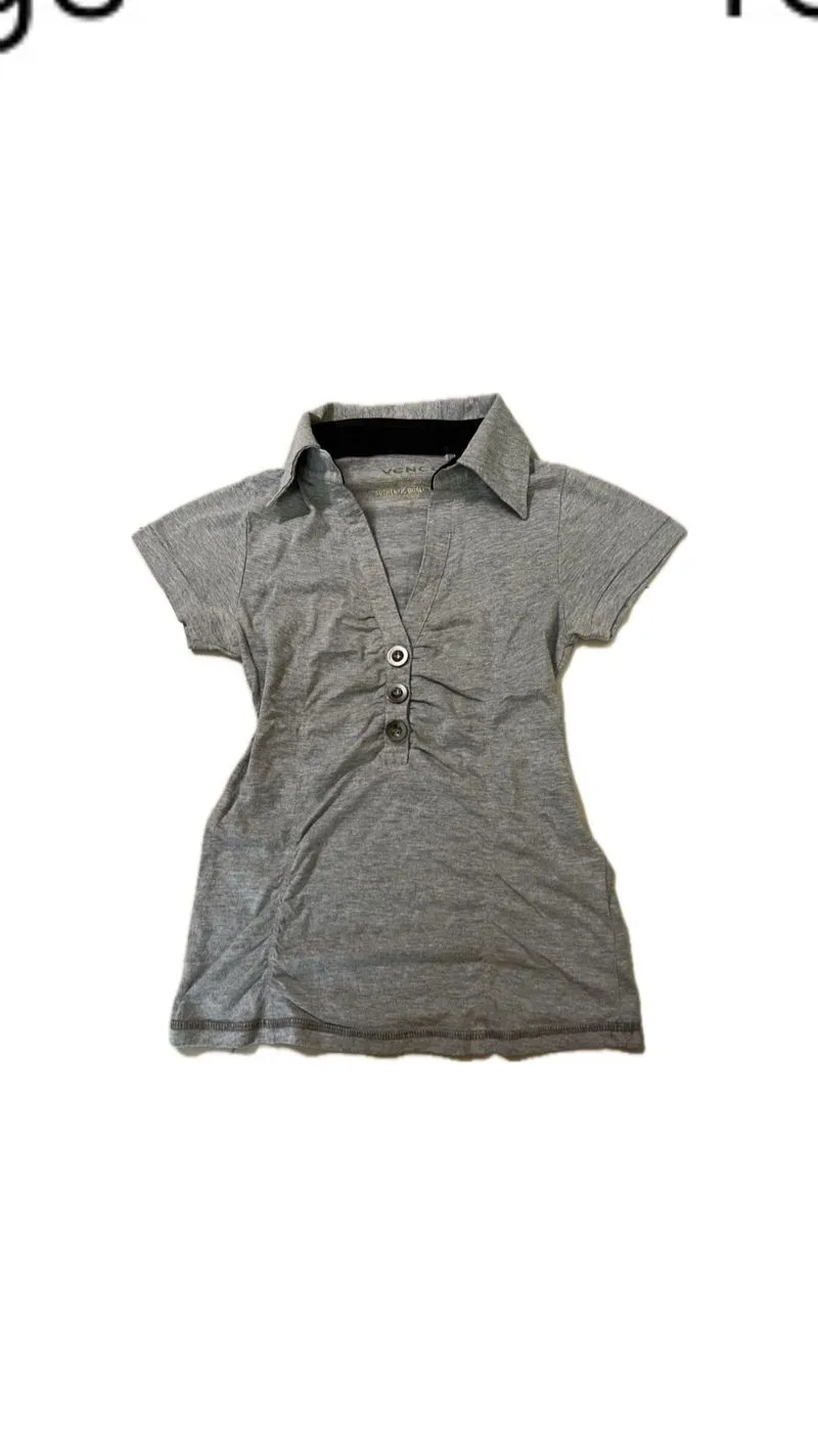 Gorpcore Minimalist Shirt Wanita gray photo 1