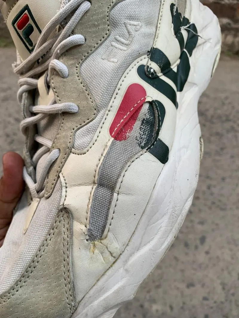 Fila Vintage Sportswear Sneakers Pria white Preloved