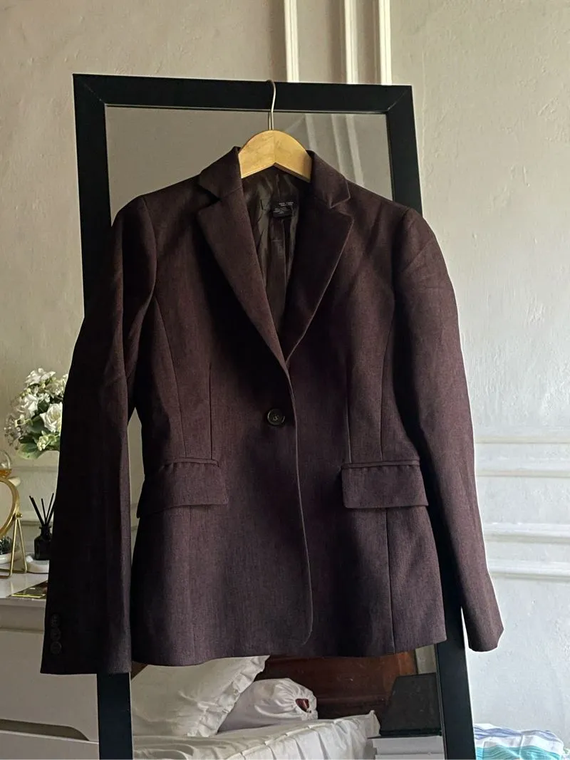 New York & Company Minimalist Blazer Wanita brown photo 1