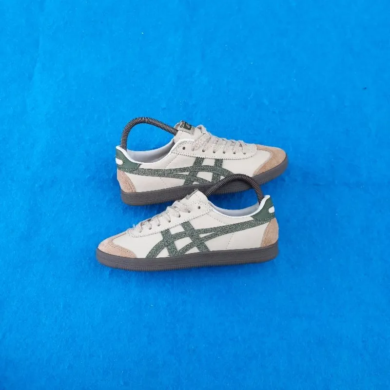 Onitsuka Tiger Streetwear Casual Sneakers Wanita white tan photo 1