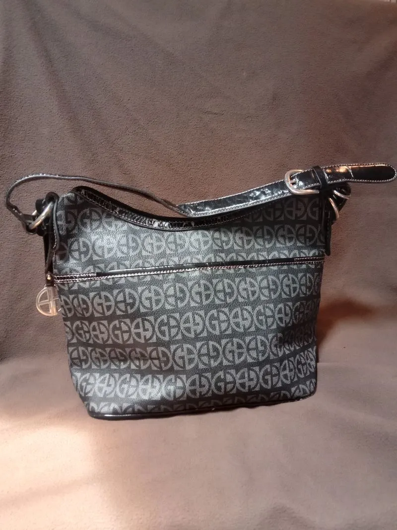 Luxury Shoulder bag Wanita black photo 1
