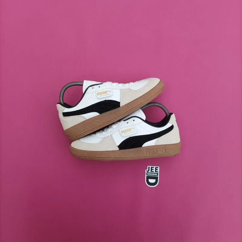 Puma Streetwear Casual Sneakers Wanita white black photo 1
