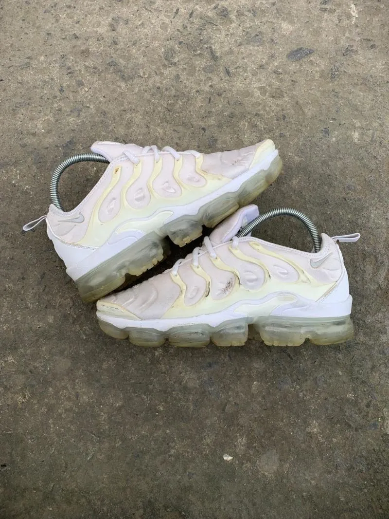 Nike Vintage Sportswear Sneakers Pria white photo 1