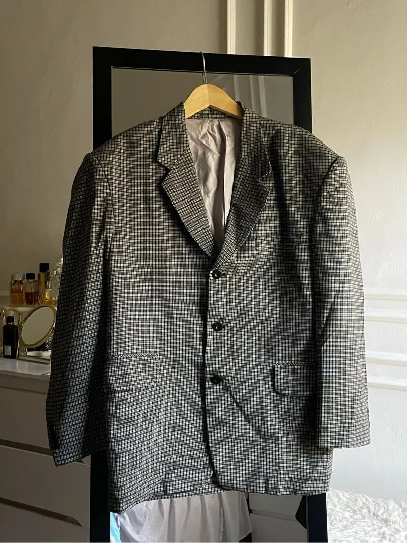 Minimalist Blazer Pria white black photo 1