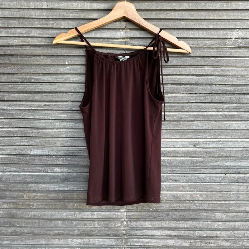 Minimalist Cami top Wanita burgundy photo 1