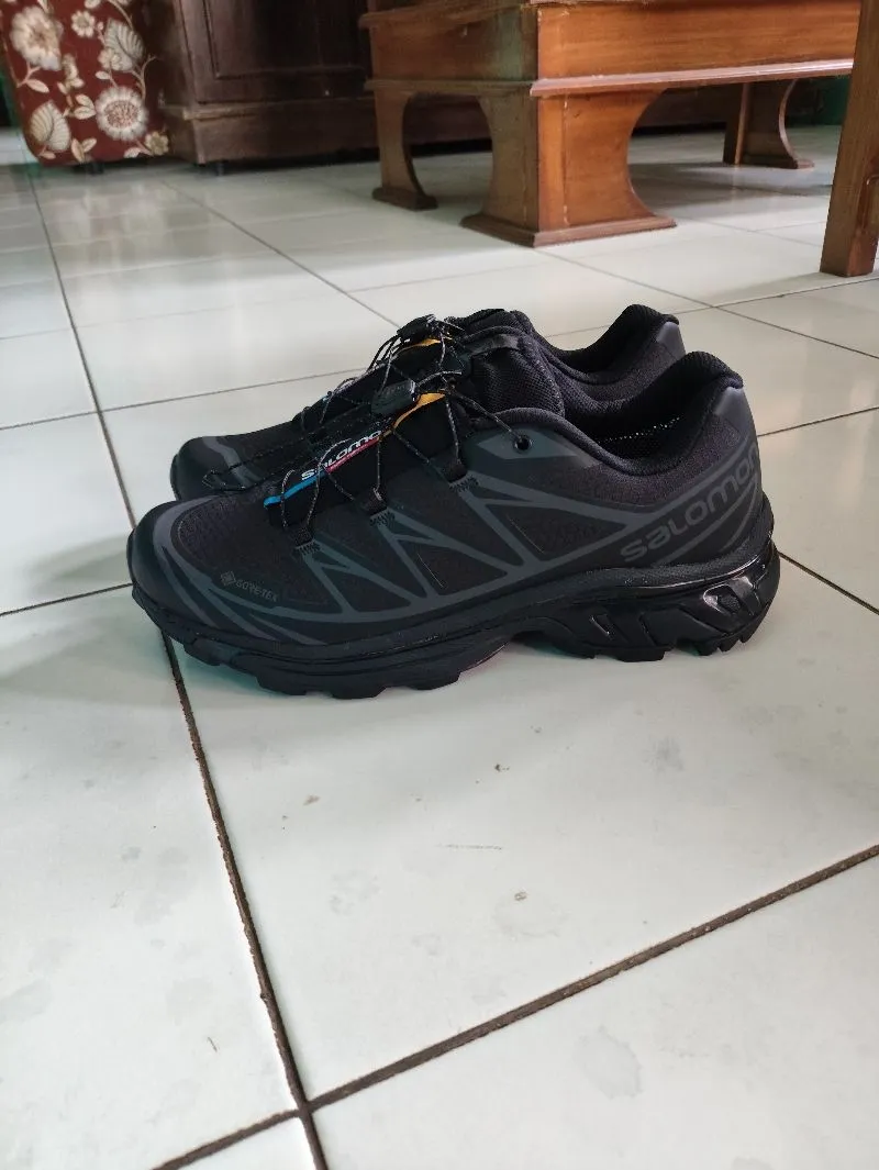 Gorpcore Sneakers Pria black photo 1