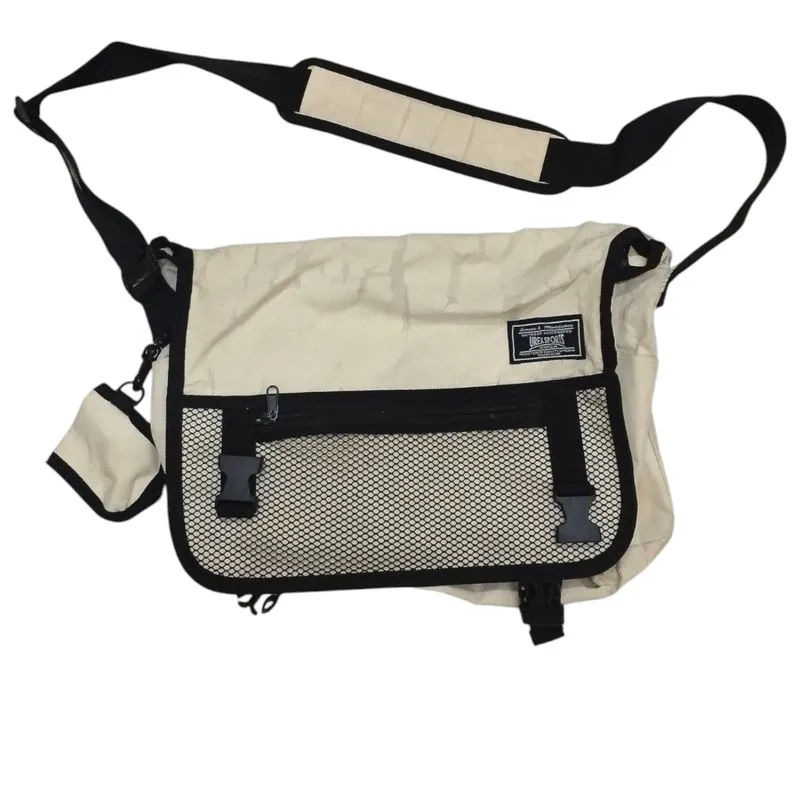 Streetwear Bag Pria white photo 1