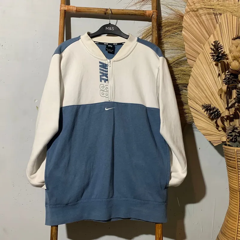 Nike Streetwear Sweatshirt Pria white blue photo 1