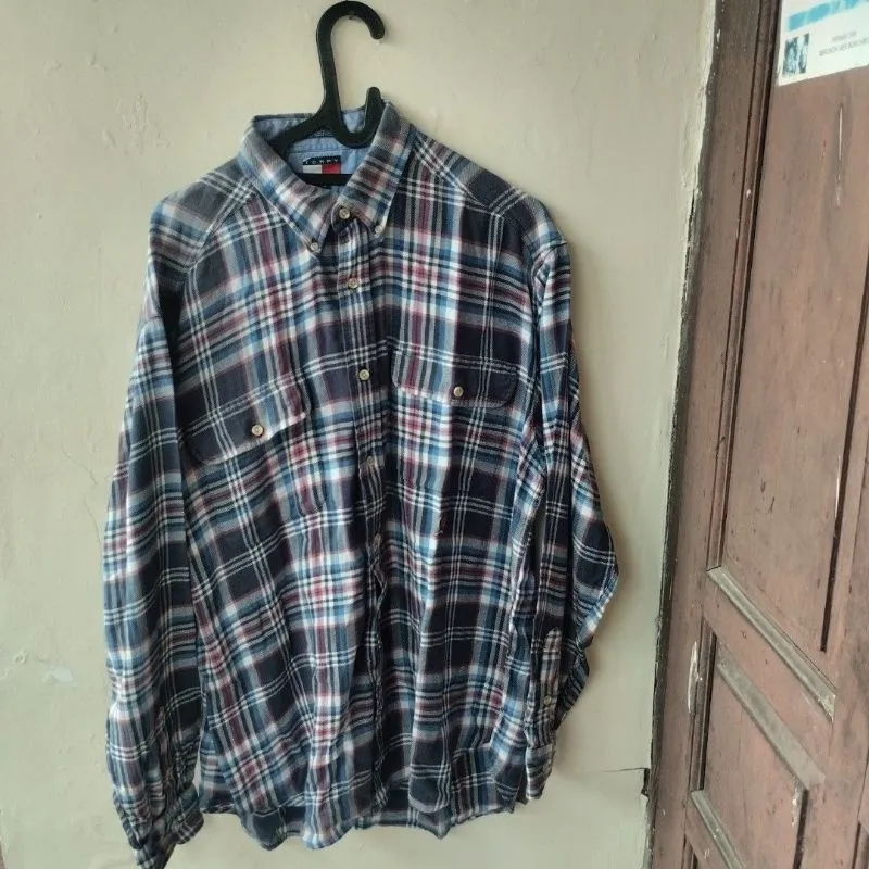 Tommy Hilfiger Vintage Streetwear Formal shirt Pria navy  photo 1