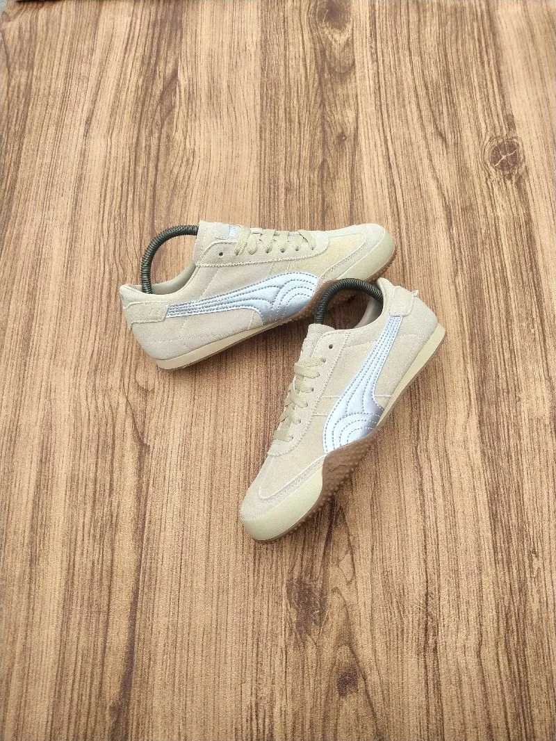 Puma Casual Sneakers Wanita cream tan photo 1