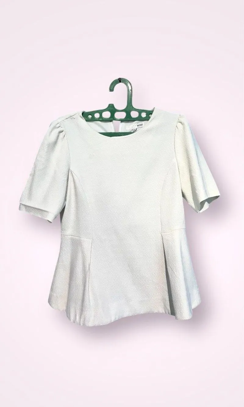 Blouse Wanita white photo 1