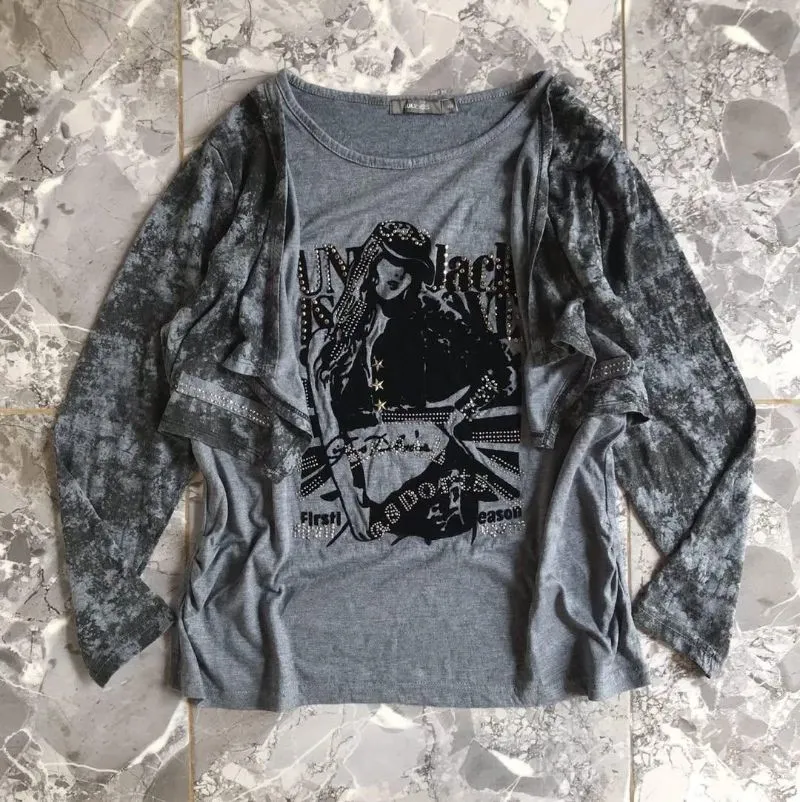 Japanese brand Y2K Reworked T-shirt Wanita black gray photo 1