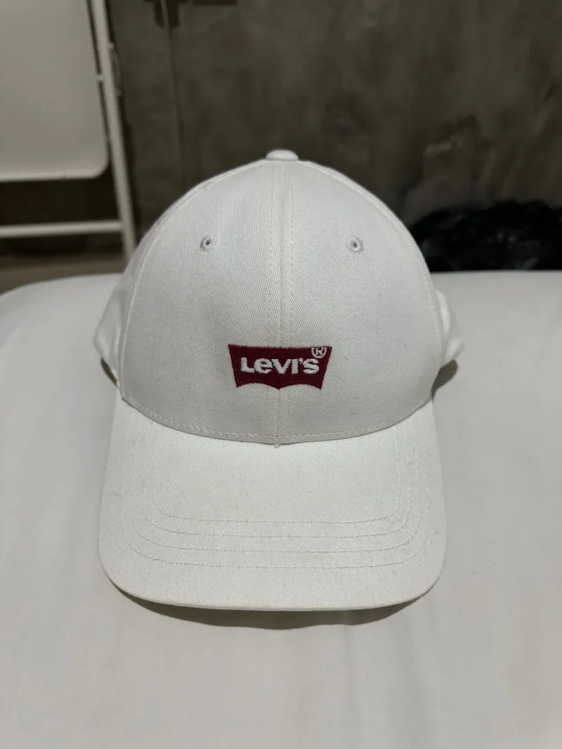 Levi's Streetwear Minimalist Hat Pria burgundy white photo 1