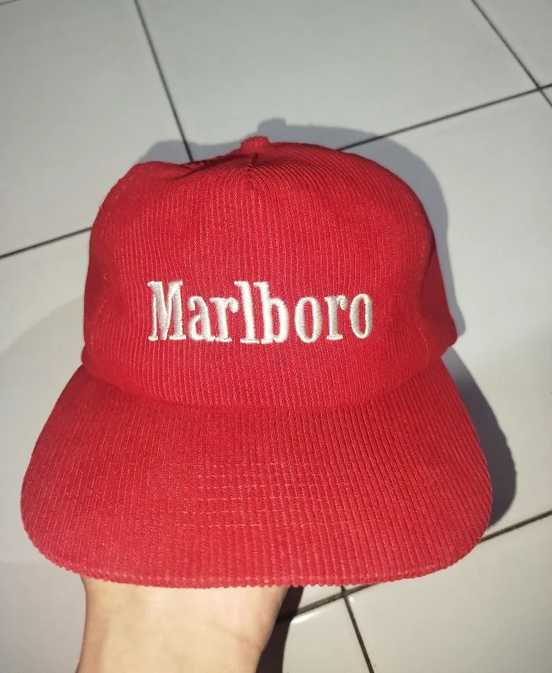 Marlboro Vintage Casual Hat Pria red photo 1