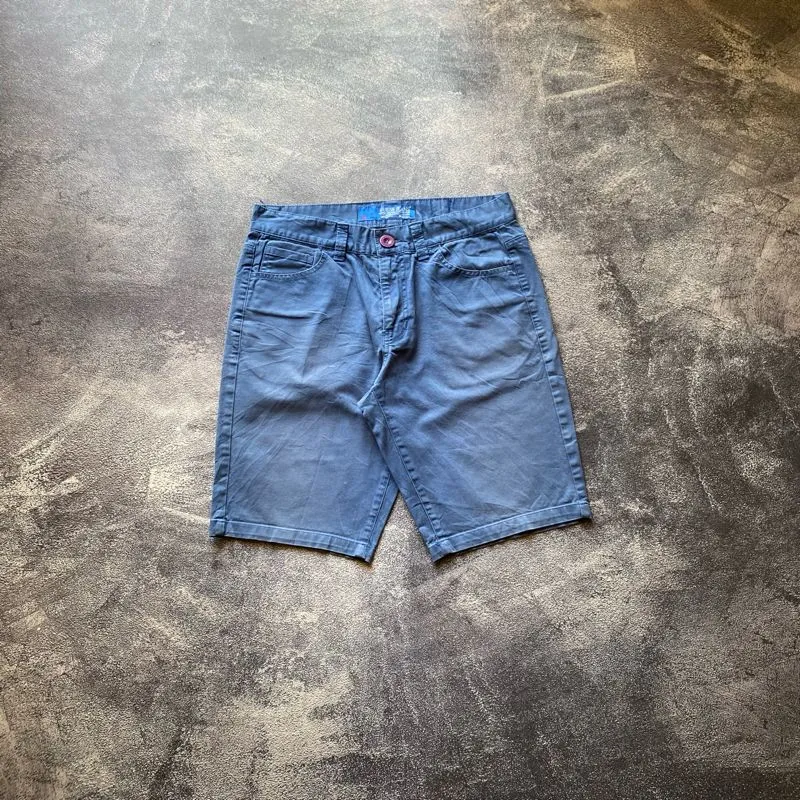 Celana Pendek Chinos Guess photo 1