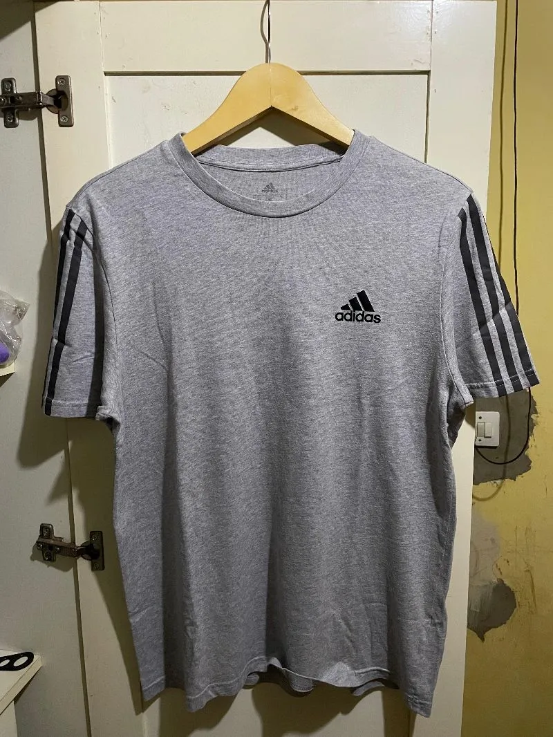Adidas Minimalist T-shirt Pria gray photo 1