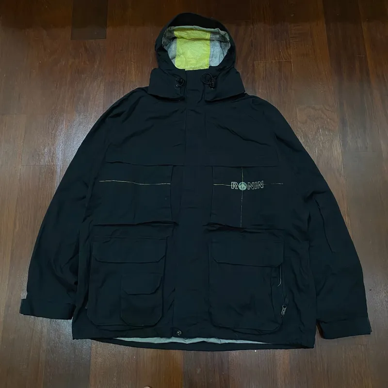 Gorpcore Windbreaker Pria black photo 1