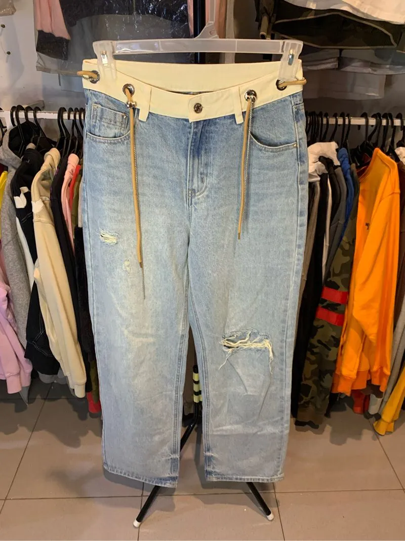 Loose jeans photo 1