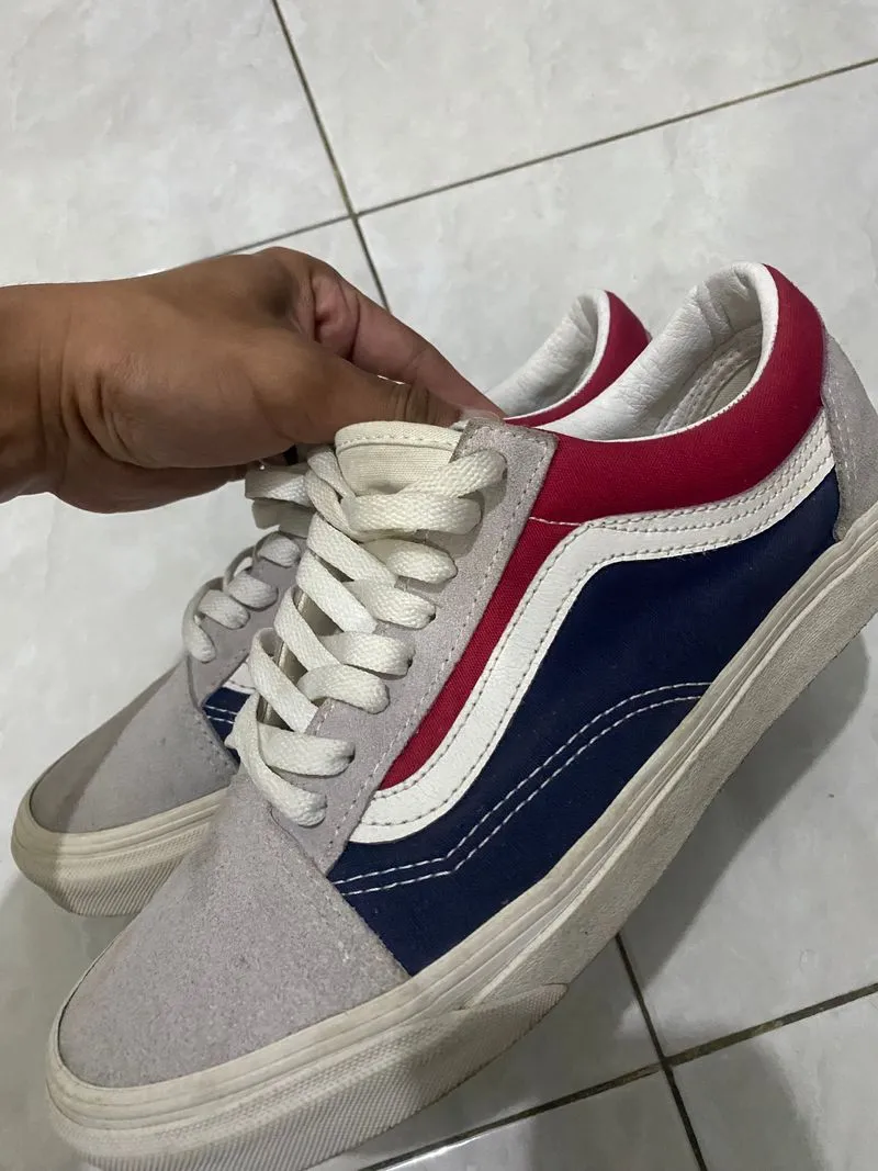 Vans Streetwear Skater Sneakers Pria navy red photo 1