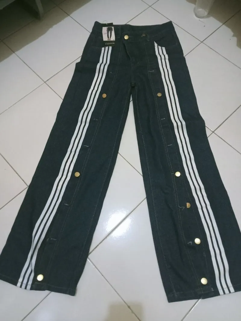 Hightwaist baggy Jeans list putih photo 1