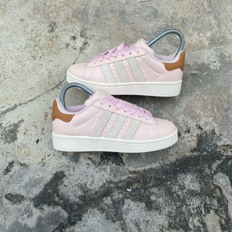 Adidas Casual Sneakers Wanita pink photo 1