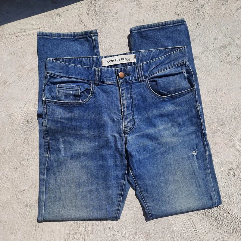 BASIC HOUSE Grunge Casual Jeans Pria blue photo 1