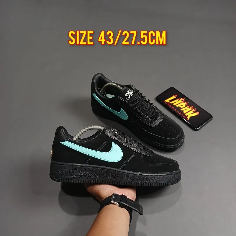 NIKE AIR FORCE 1 LOW TIFFANY & CO. photo 1