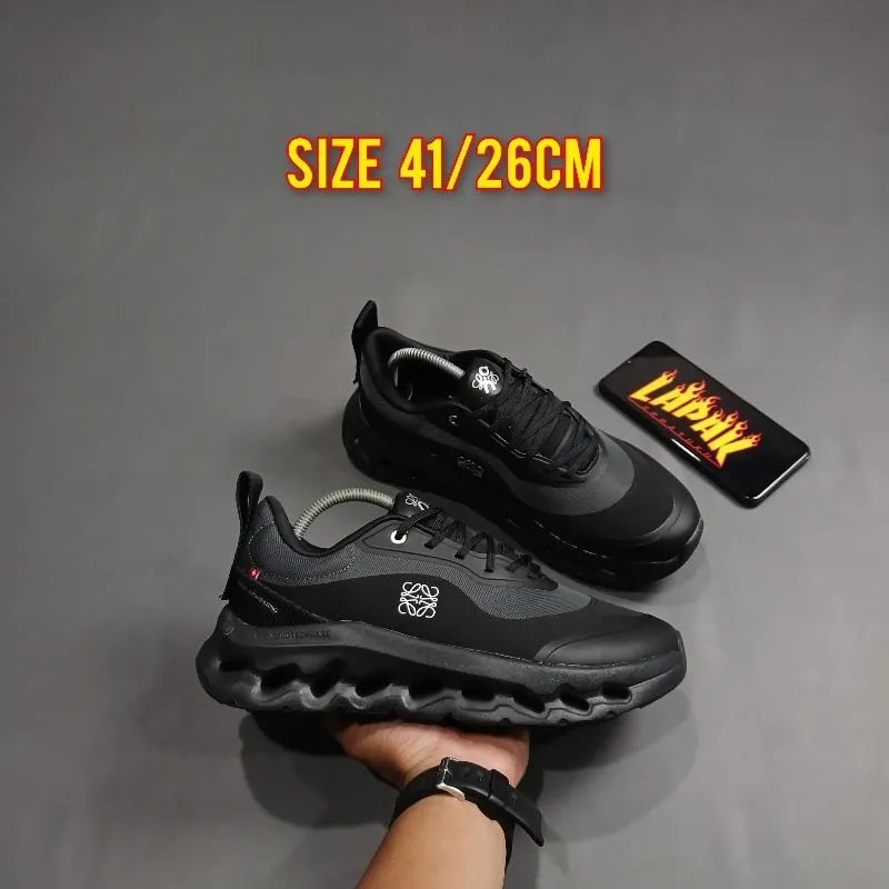 ON CLOUDTILT  X LOEWE BLACK photo 1