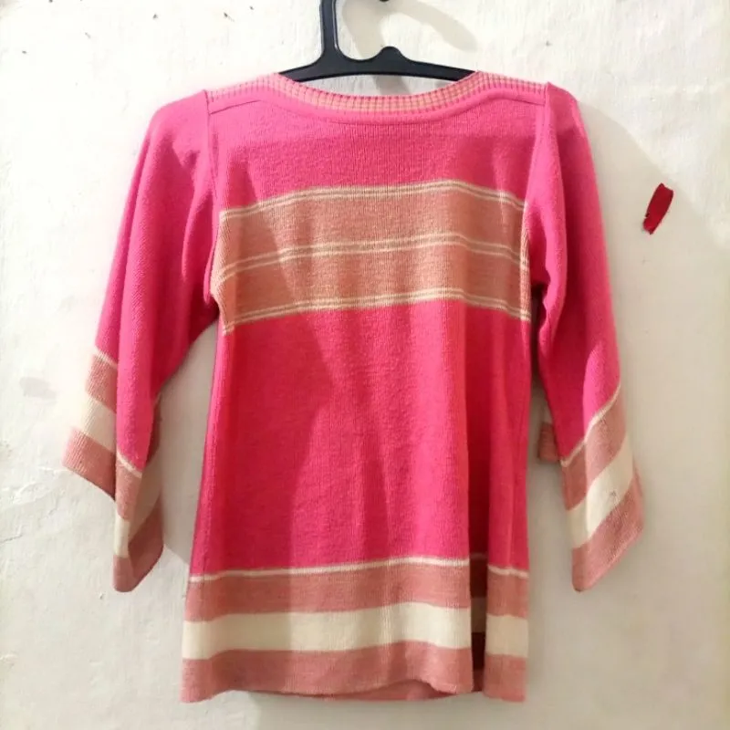 Sweater Wanita photo 1