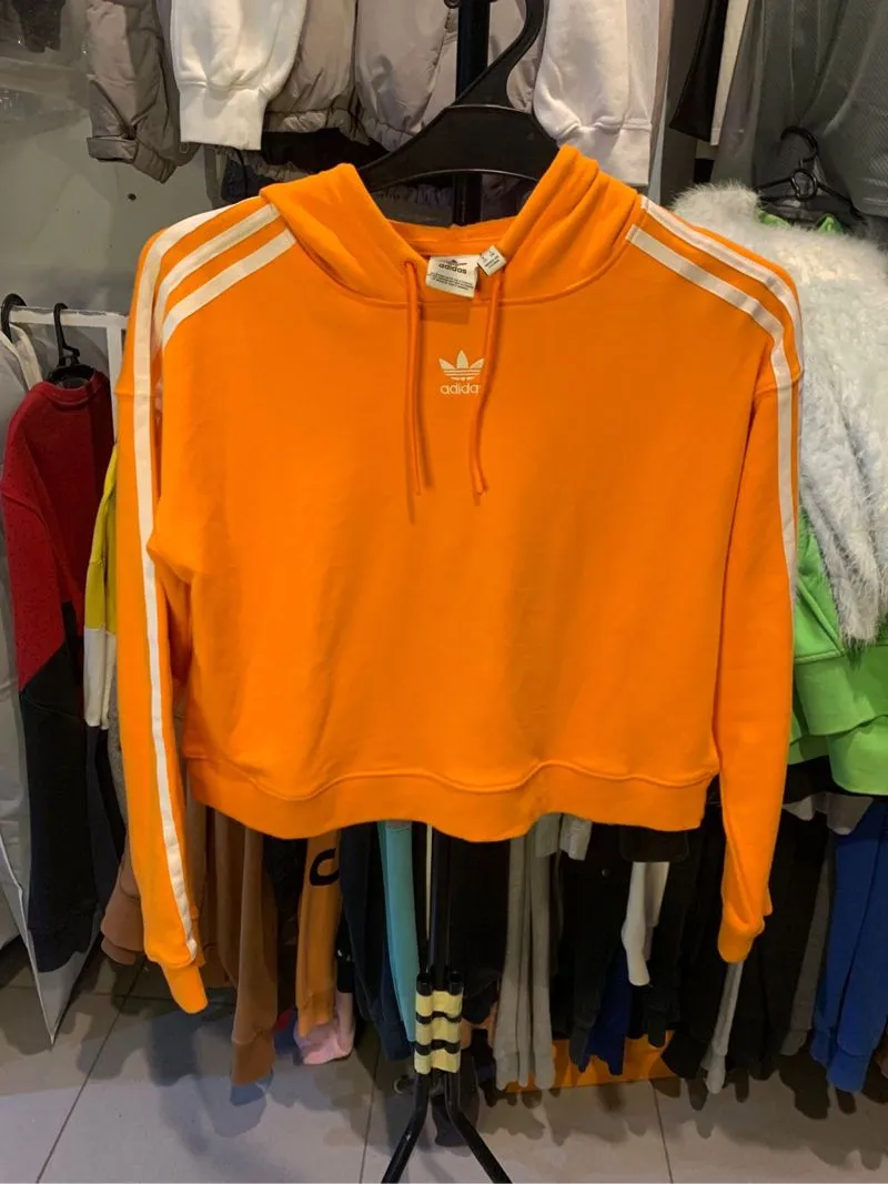 Crop Hoodie Adidas Center photo 1
