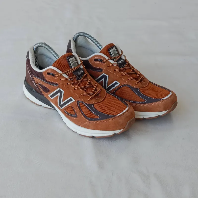 New Balance Sportswear Casual Sneakers Pria brown orange photo 1