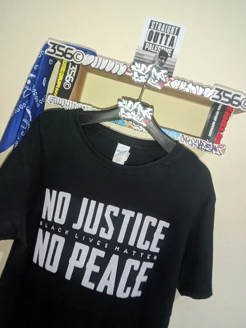VINTAGE NO JUSTICE NO PEACE BY GILDAN not delta,anvil,giant photo 1