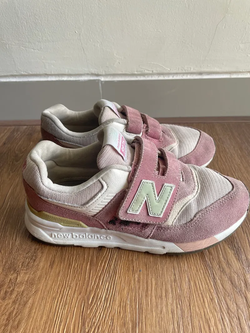 New Balance Casual Sneakers Kids white pink