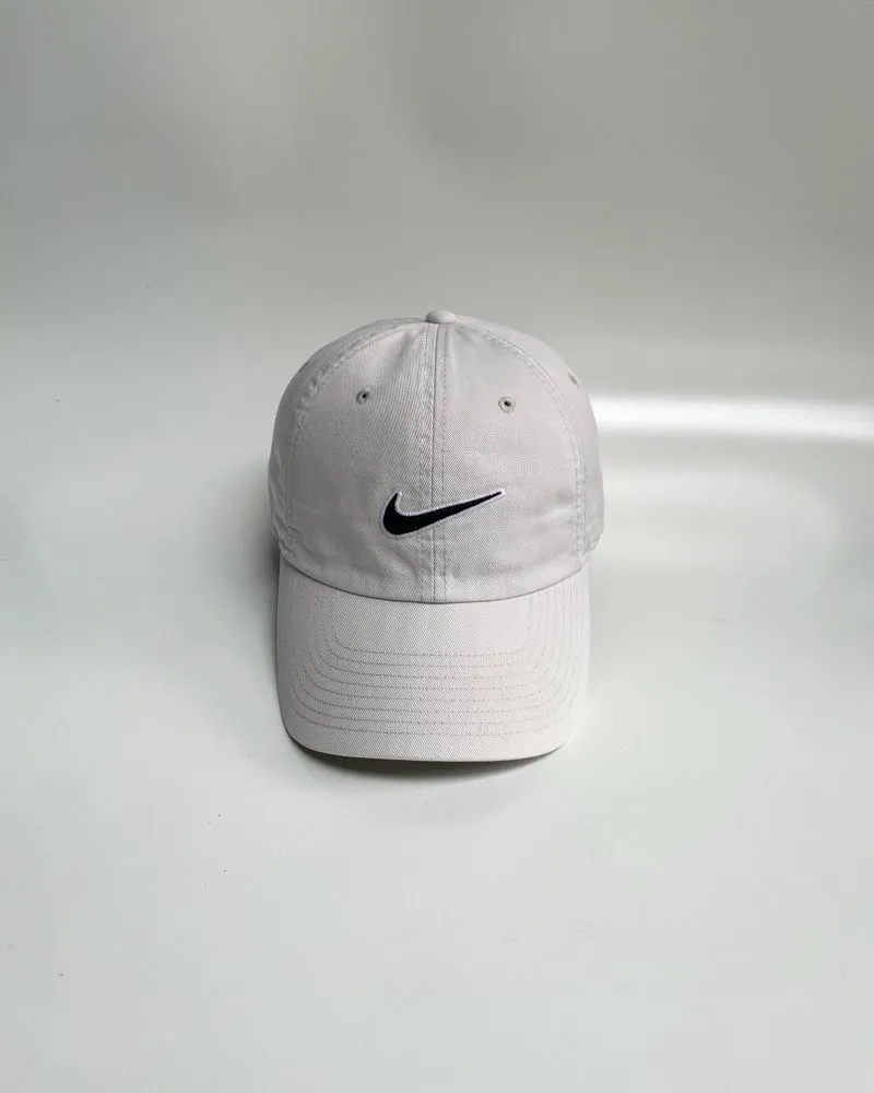 NIKE CENTANG photo 1