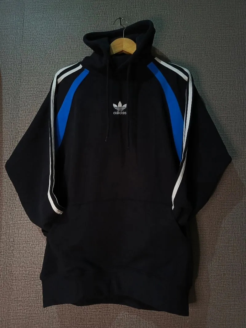 Hoodie adidas center ringer second photo 1