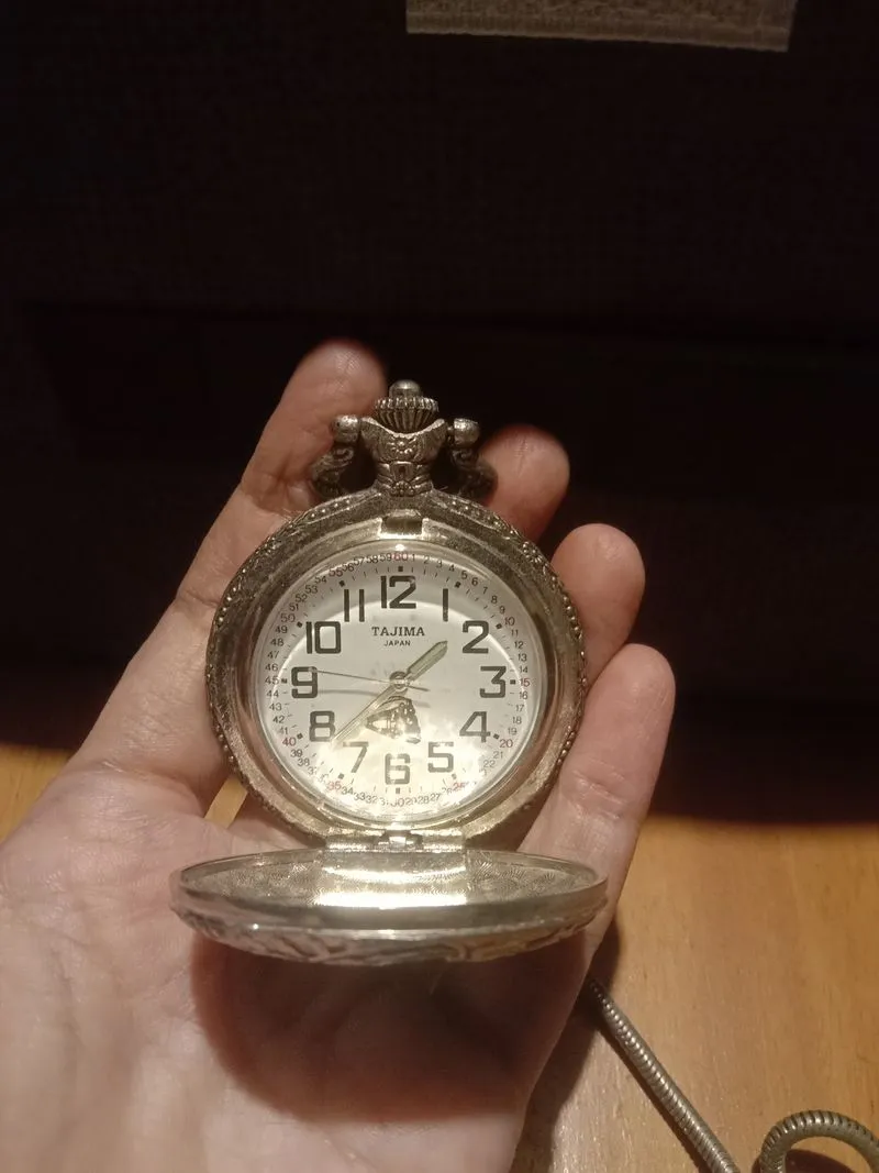 Vintage Pria silver photo 1