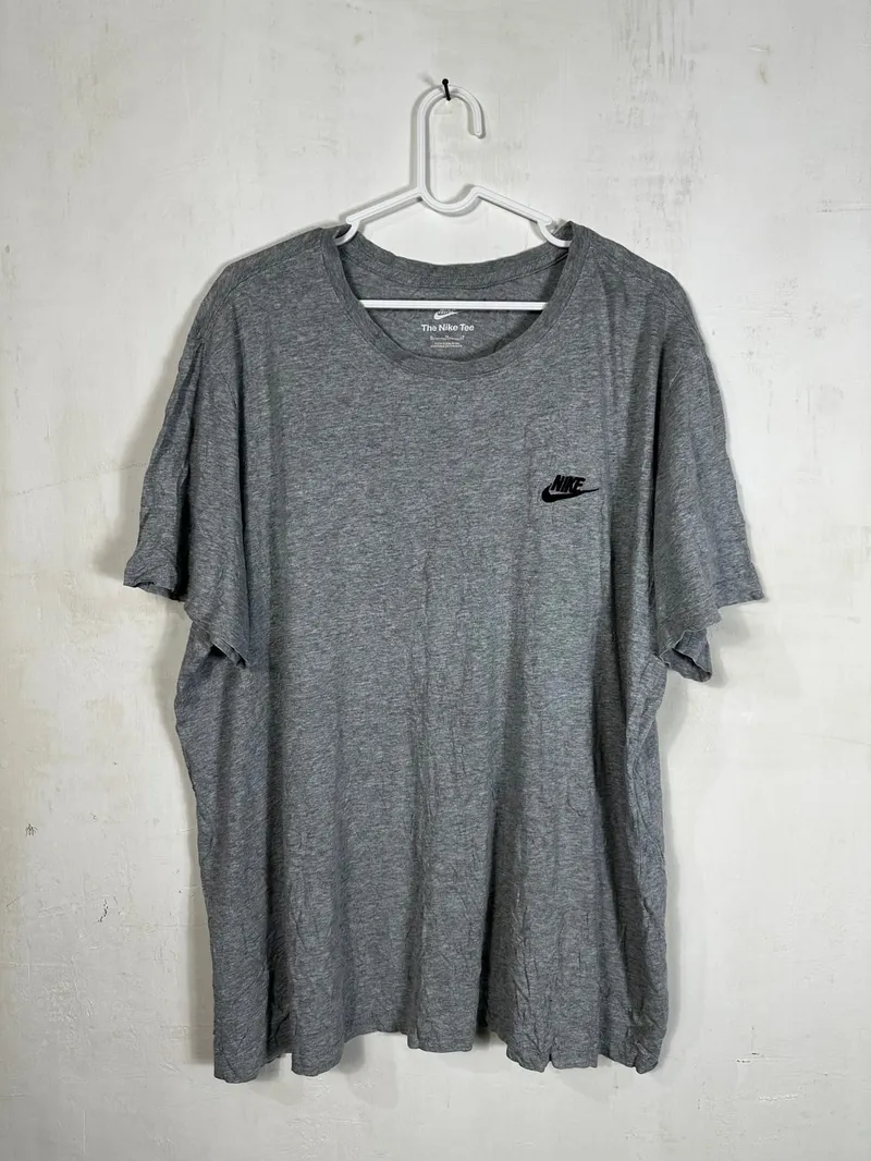 Nike Casual Casual shirt Pria gray photo 1