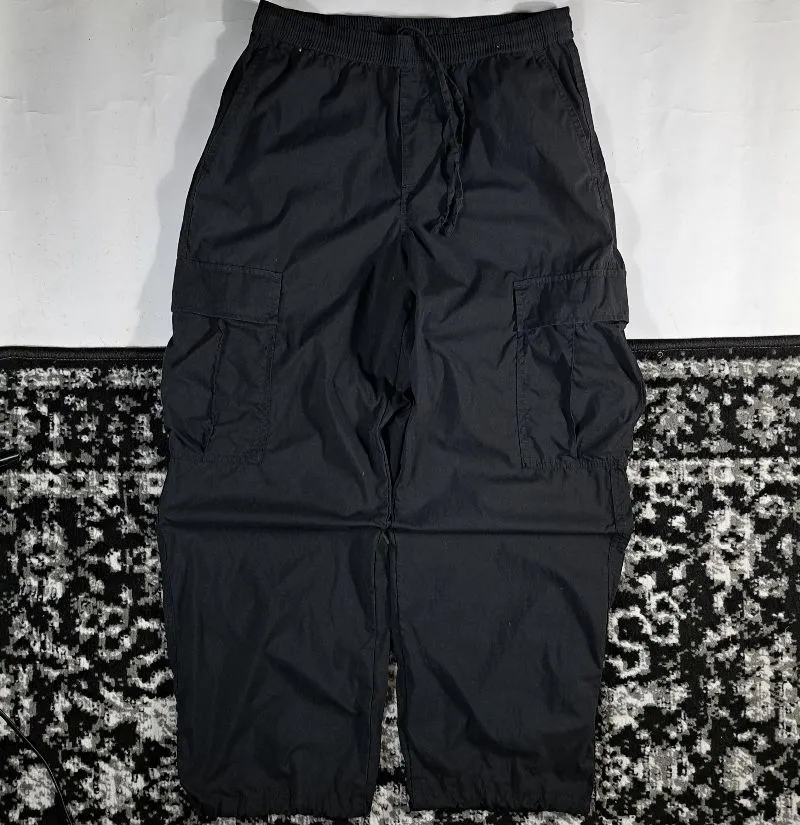 Cargo (Gorpcore) parachute pants by Uniqlo photo 1