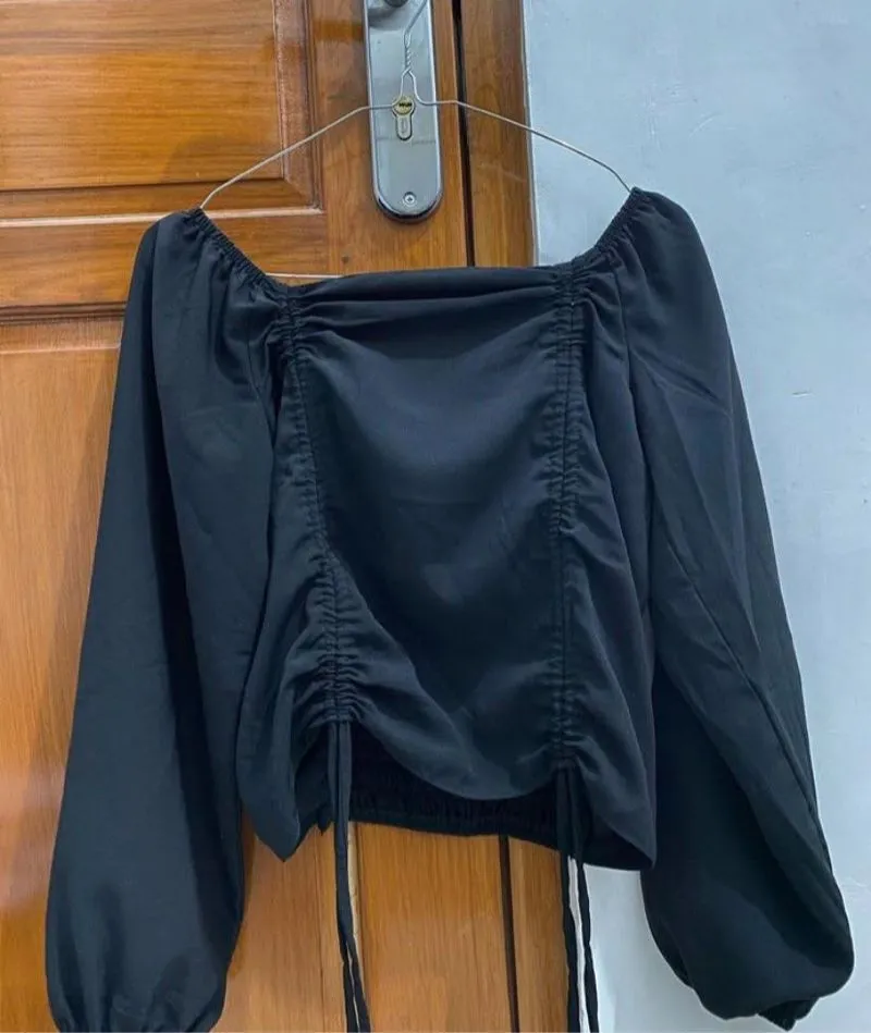 SABRINA TOP photo 1